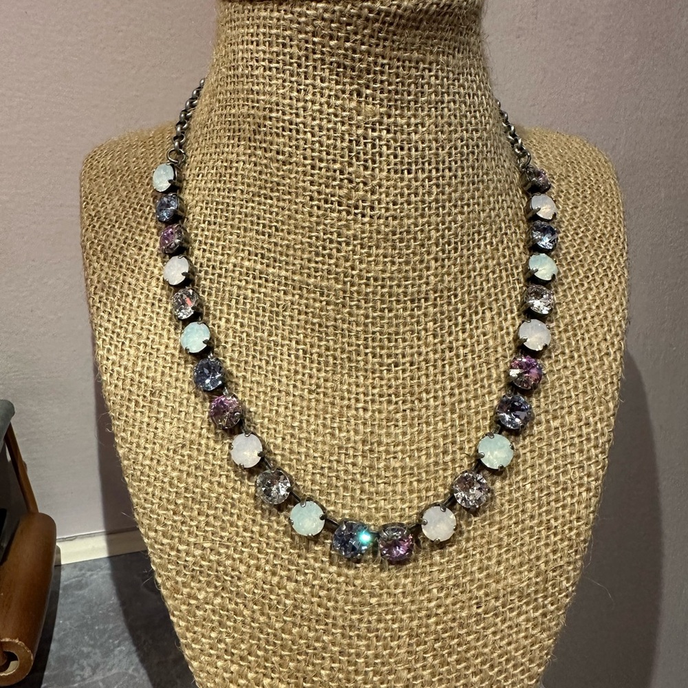 Elegant Multicolor Necklace